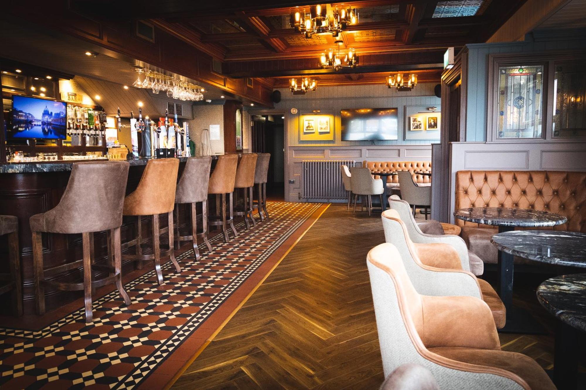 O'Neill Arms Hotel Toome 外观 照片