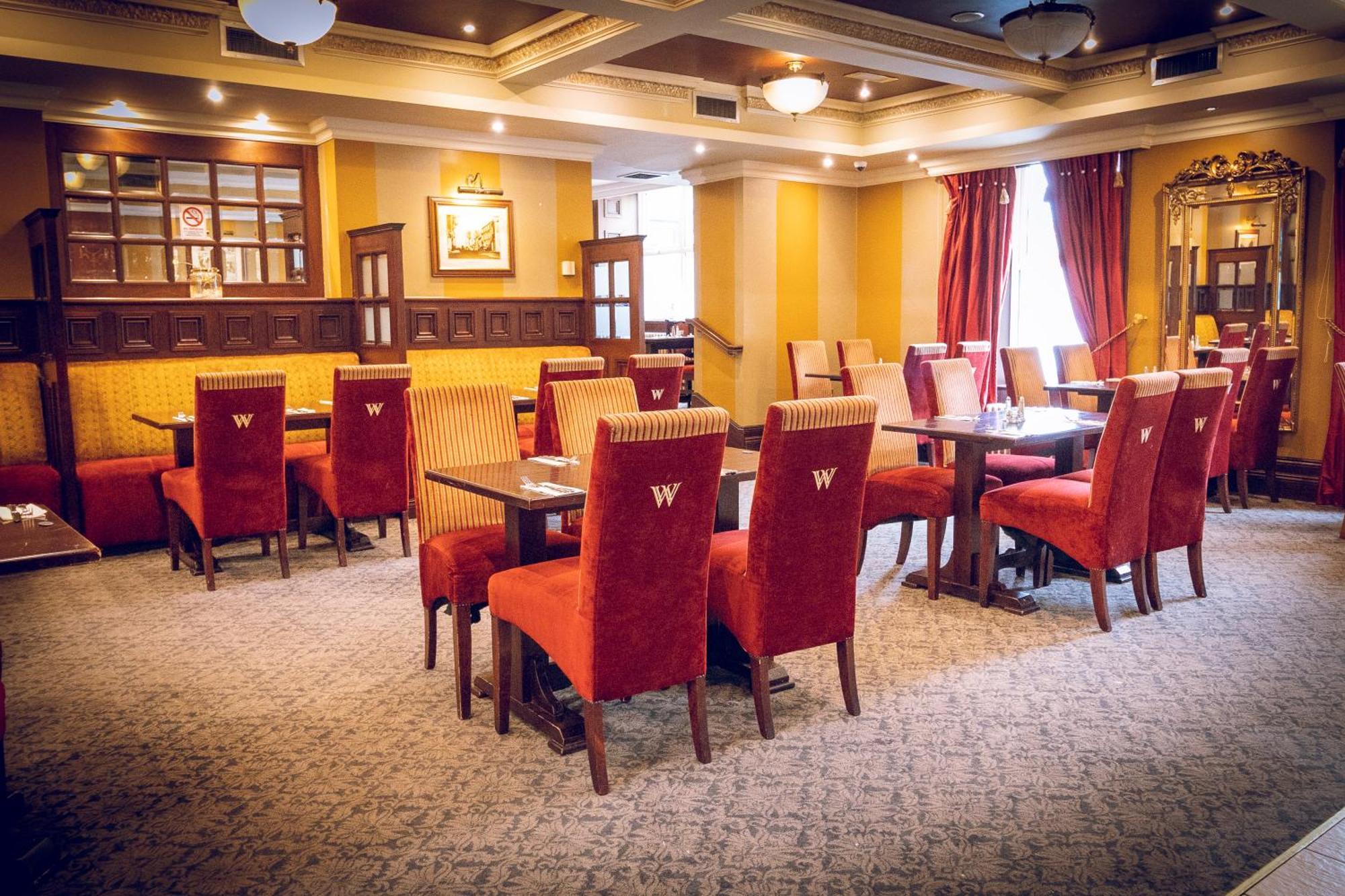 O'Neill Arms Hotel Toome 外观 照片